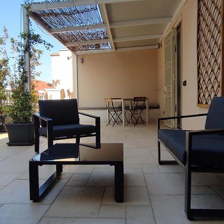 Just Here Apartments - La Terrazza Bari Ngoại thất bức ảnh